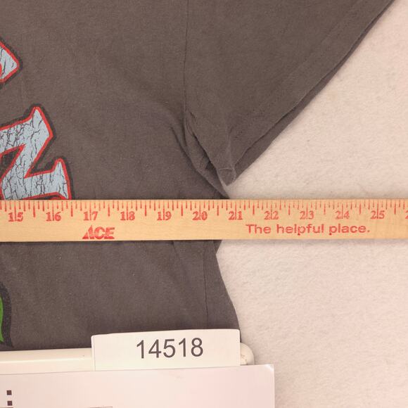 Guns And Roses Band Crew Neck Graphic Shirt Womens Size Extra Large XL Gray - Picture 7 of 9